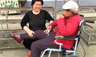 照顾老人保姆多少钱