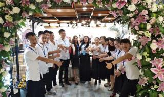 年轻人假期兼职图鉴